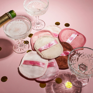 "Pop The Bubbly" Makeup Eraser 7-Day Gift Set