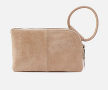 Load image into Gallery viewer, Sable Wristlet in Buffed Leather (Irish Cream)
