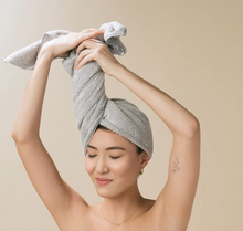 Load image into Gallery viewer, VOLO Hero Hair Towel -Luna Gray
