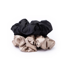 Load image into Gallery viewer, Satin Sleep Pillow Scrunchies Black/Gold
